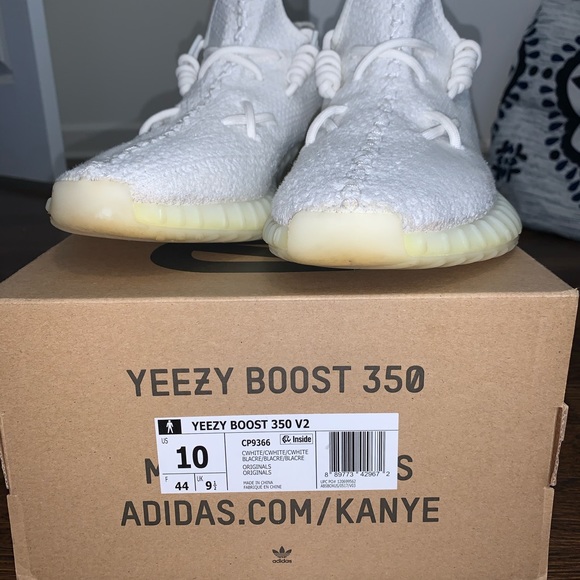Adidas Yeezy Boost 350 V2 Cream “Triple White”